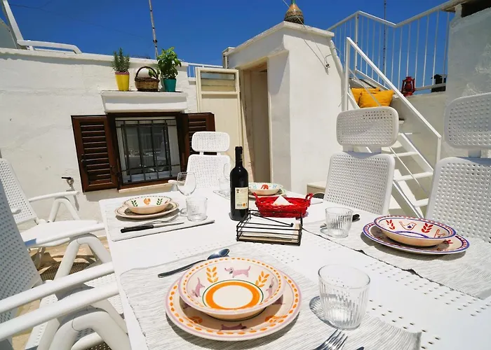 Vakantiehuis Domus Lapis - Con Terrazza Panoramica