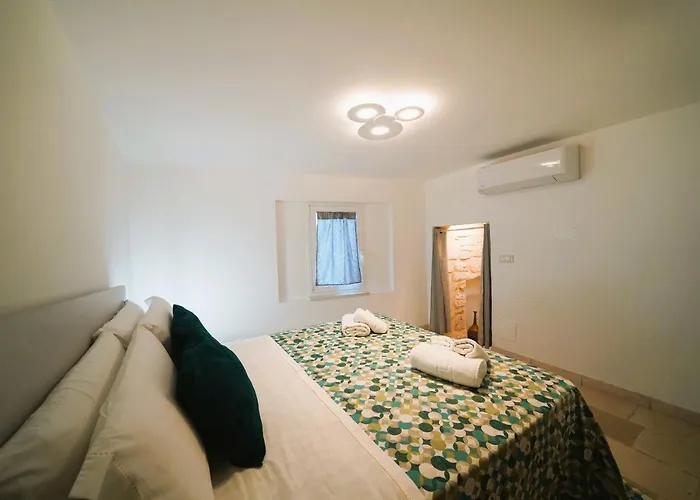 Domus Lapis - Con Terrazza Panoramica Vakantiehuis