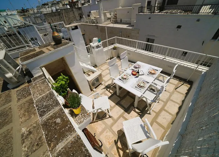 Domus Lapis - Con Terrazza Panoramica * Ostuni