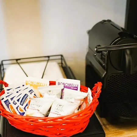 Domus Lapis - Con Terrazza Panoramica Ostuni